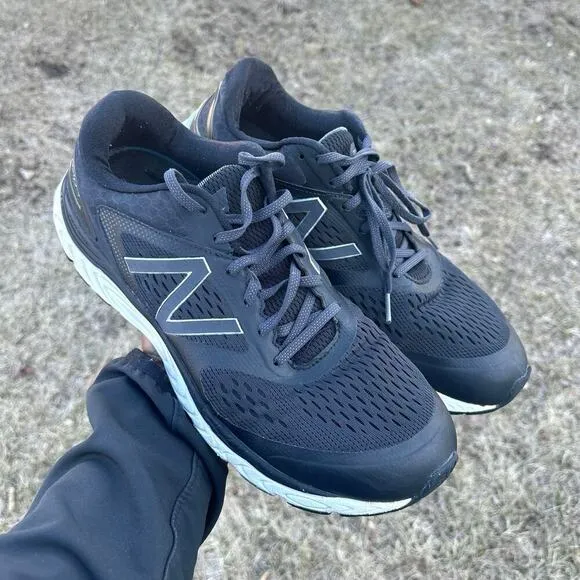 New Balance Men's 840 V4 Athletic Running Shoes Size 13 Black Magnet