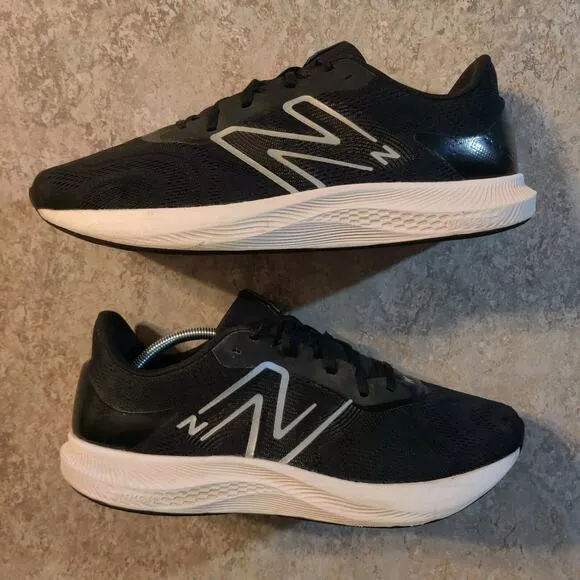 New Balance Mens Size 13 EE Dynasoft Pro Run V2 Running Shoes Black MPRORLK2