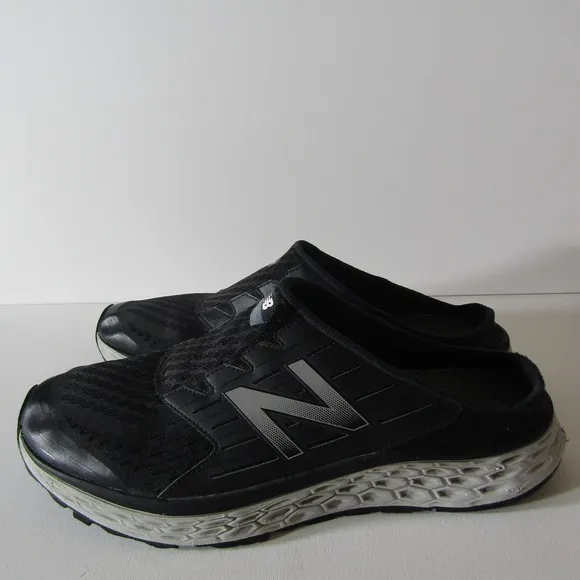 New Balance Shoes Mens 15 Fresh Foam 900v1 Mule Slip On MA900BK Black Silver
