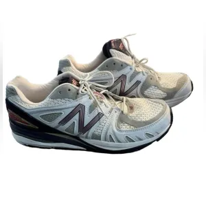 New Balance women’s running shoes sz 11