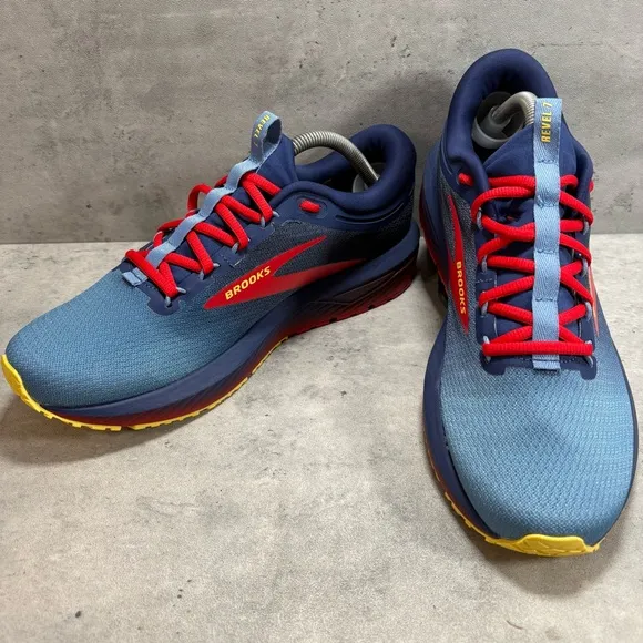 NEW Brooks Revel 7 Road‎ Running Shoes Mens Size 10 Blue Red Yellow 1104351D402