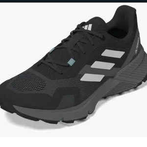 New in Box adidas Women's Terrex Soulstride Sneaker, black/gray, 6.5