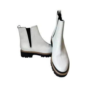 NEW MARC FISHER women's ilora boot in ivory 150