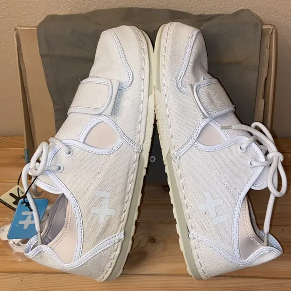 NEW! OTZ1-Low White Canvas Size 46 EU/ 13 US Casual Shoe Sneaker Loafer