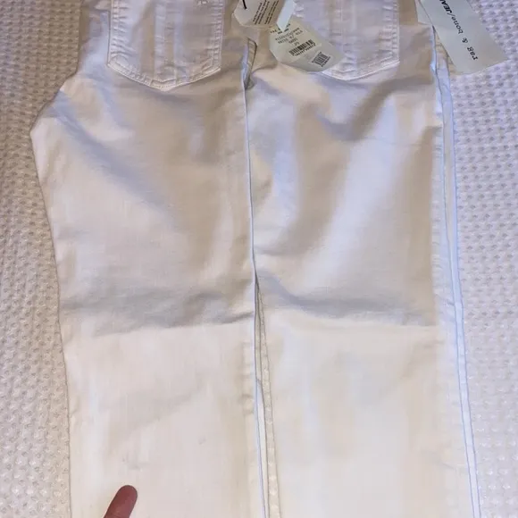 NEW! rag &amp; bone Size 29 Crop White Denim Jeans Distressed With Holes Skinny