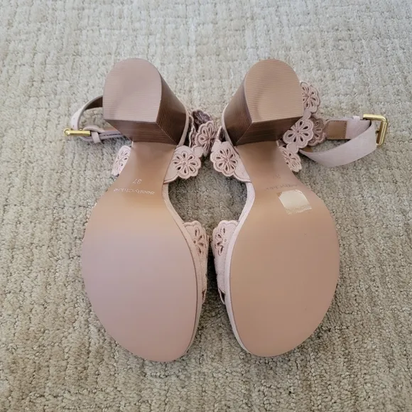 New See By Chloe Laser-Cut Floral Kristy Heeled Sandals in Tan, Size 37