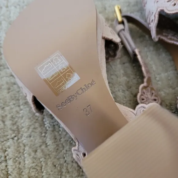 New See By Chloe Laser-Cut Floral Kristy Heeled Sandals in Tan, Size 37