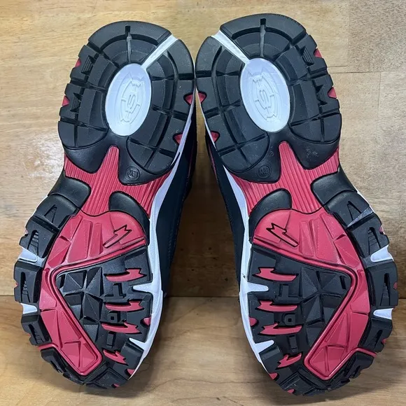 NEW Skechers Stamina Cutback Womens Sz 10.5 Xtra Wide Training Shoes Black Red