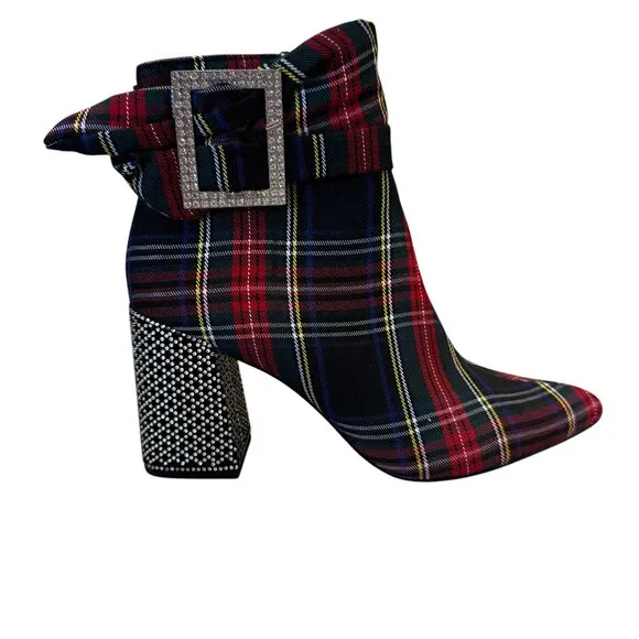 NIB Betsey Johnson Millburn Black Plaid Ankle Boot Size 7.5