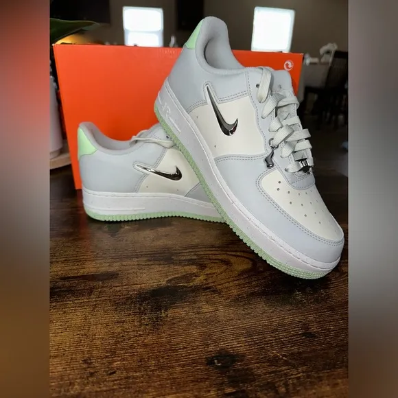 Nike air force 1’07 NN SE white/ green