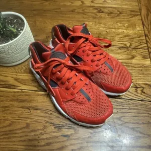𝅺nike Air Huarache Men’s Habanero Red &amp; White Athletic Running Shoes Size 9