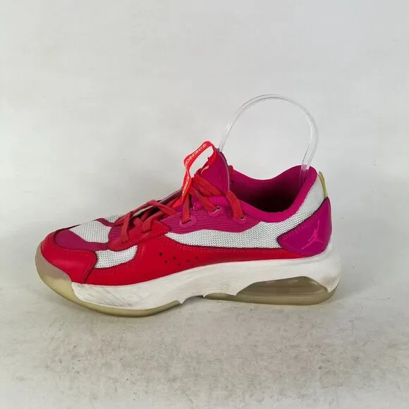 Nike Air Jordan 200E Sneakers Womens 7 Red Lace-Up Athletic Sneakers DH7381-606