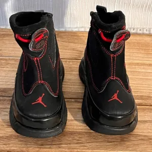 Nike Air Jordan OTToddlers Boots Black Red.