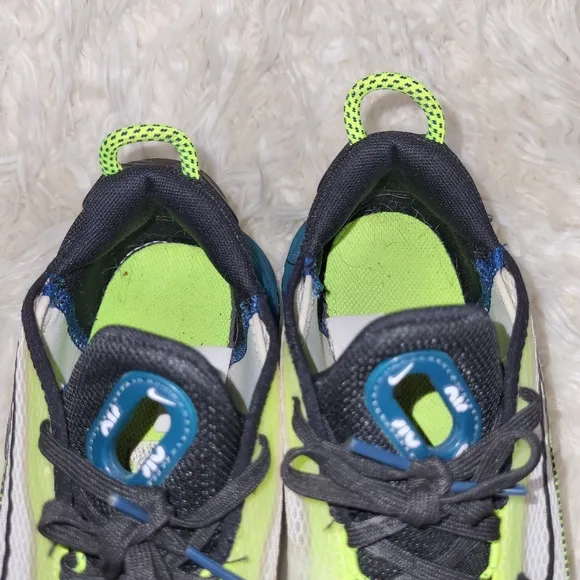 Nike Air Max 2090 Volt Running Shoes Youth Size 6 / Womens 7-7.5