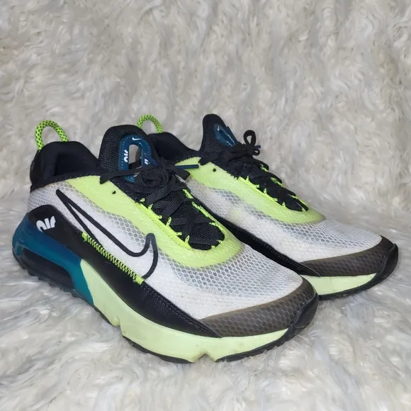 Nike Air Max 2090 Volt Running Shoes Youth Size 6 / Womens 7-7.5