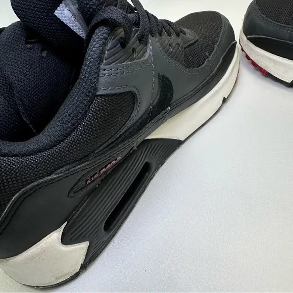 Nike Air Max 90 Anthracite Team Red size 5Y Nike Air Max 90 Shoes black burgundy