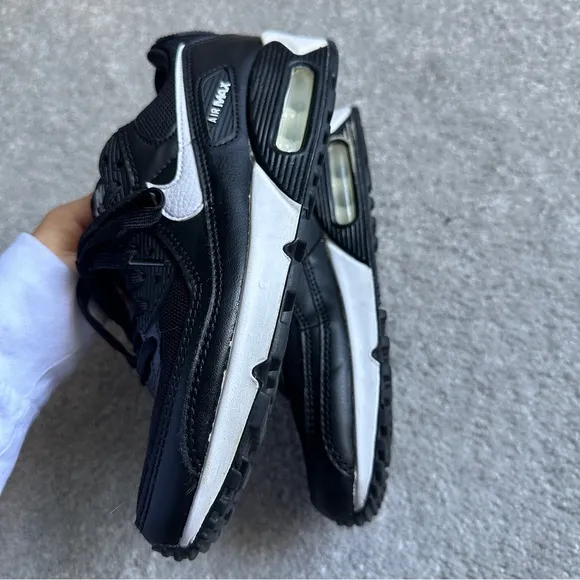 NIKE AIR MAX 90 CASUAL SHOES DH8010-002 BLACK/WHITE