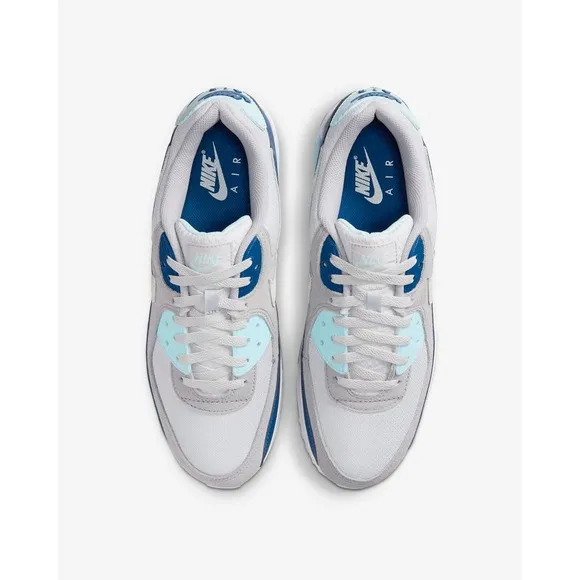 Nike Air Max 90 Sneakers Size 10 Glacier Blue &amp; Platinum White Mens