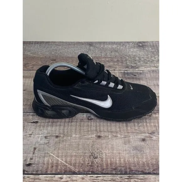 Nike Air Max Torch 3 Mens Size 8 Black White Athletic Running Shoes Sneakers