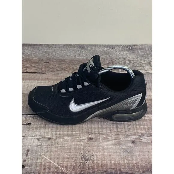 Nike Air Max Torch 3 Mens Size 8 Black White Athletic Running Shoes Sneakers