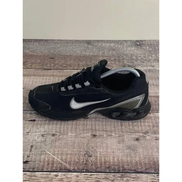 Nike Air Max Torch 3 Mens Size 8 Black White Athletic Running Shoes Sneakers