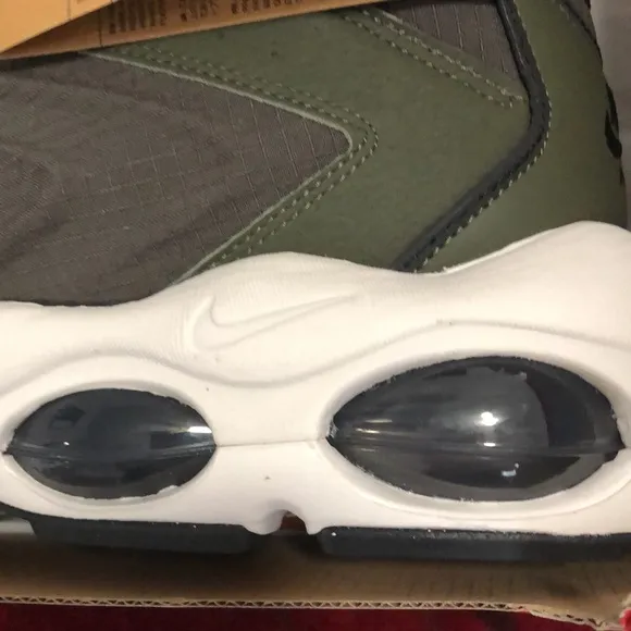 NIKE AIR MAX TW KHAKI/PHANTOM BLACK SHOES. NIKE AIR MAX TAILWIND SZ 13