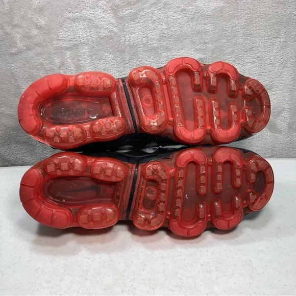 Nike Air Vapormax Plus Black Red Men's Shoes Running Sz 9.5 924453-319