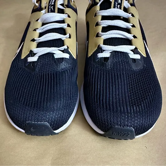 Nike Air Zoom Pegasus 40 Chelsea FC Black Running Shoes Size 10.5