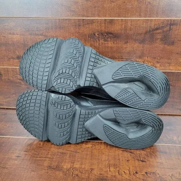 Nike Air Zoom Division Triple Black Athletic Running Shoes Sneakers Mens Size 12