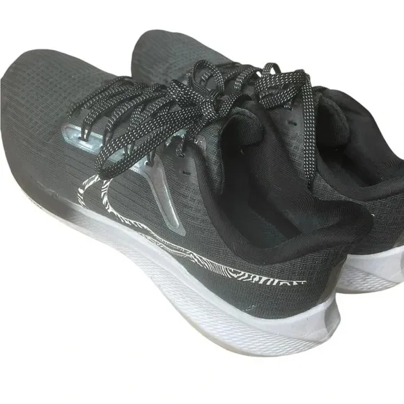 Nike Black White Womens Air Zoom Pegasus 39 Shoes Size 9 Running DR9619-001