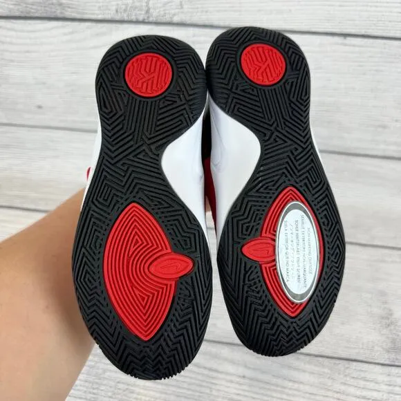 Nike Boys Red &amp; Black Kyrie Flytrap 3 Basketball Sneakers Size 1
