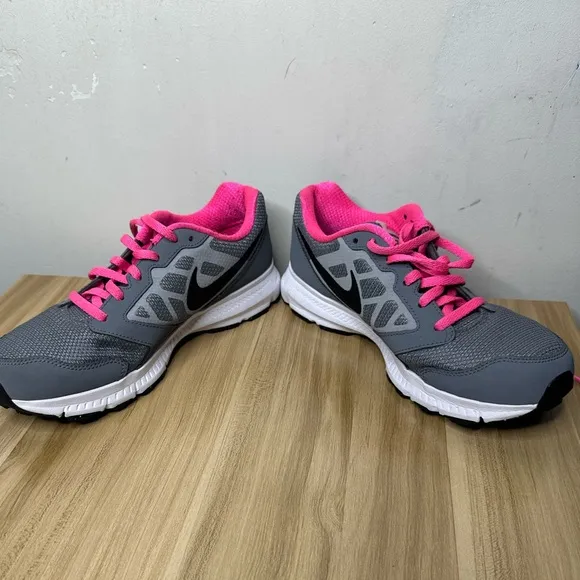 Nike DownShifter 6 Running Shoes Size 5.5Y Gray Black Pink