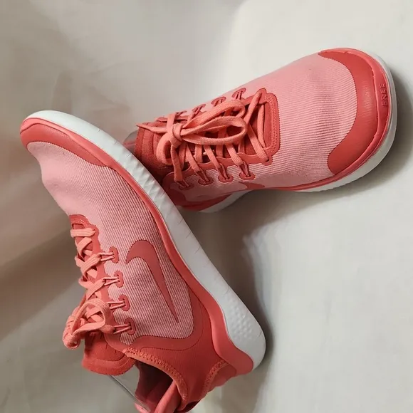Nike Free Coral Athletic Running Sneakers (W Size 10)