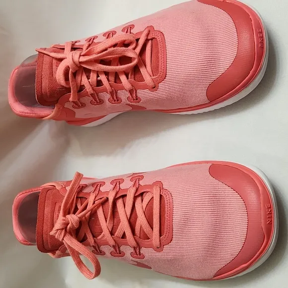 Nike Free Coral Athletic Running Sneakers (W Size 10)