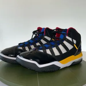 Nike Jordan | Max Aura Rivals | Black Yellow White Red CQ9451 001 Men's Size 9