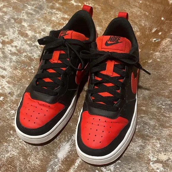 Nike kids black and red sneakers