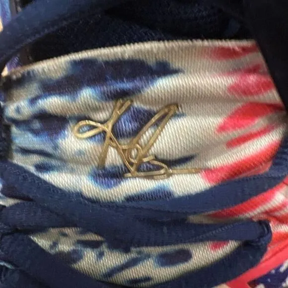 NIKE KYBRID WHAT THE USA SNEAKERS‎ SIZE 7Y