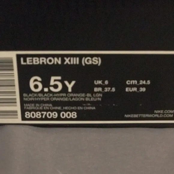 Nike Lebron James XIII “Akronite”