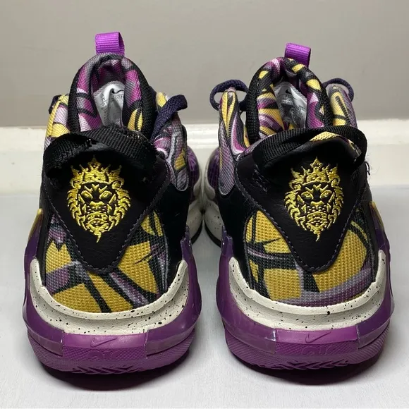 Nike Lebron Witness 7 SE GS Lakers Graffiti Sneakers Size 7Y Shoes - FD0209-001