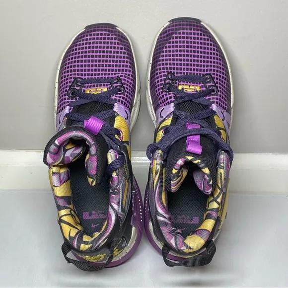 Nike Lebron Witness 7 SE GS Lakers Graffiti Sneakers Size 7Y Shoes - FD0209-001