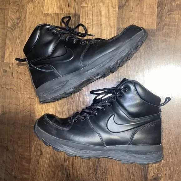 Nike Manoa Leather Black Hiking Boots GORPCORE 454350-003 Mens Size 8 US