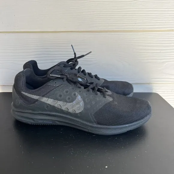 Nike Men's Downshifter 7 Running Shoes Sneakers Size 10 Style 852459-001