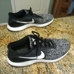 Nike Mens Flex Oreo 908983-001 Black White Running Shoes Sneakers US 11.5