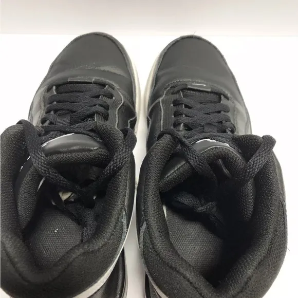 Nike Men’s Flight Legacy, Black/White Basketball Shoes, Size 9 M