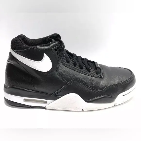 Nike Men’s Flight Legacy, Black/White Basketball Shoes, Size 9 M