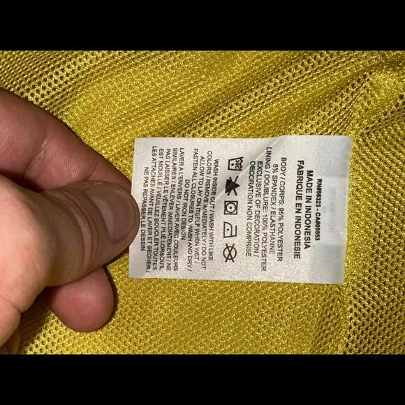 Nike Men’s Patta Running Team Full-Zip Saffron Quartz Jacket