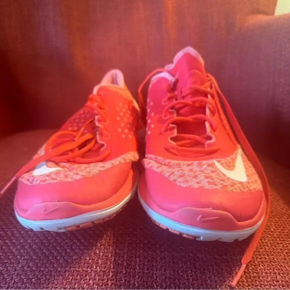 Nike Men’s Pink Sneakers EUC