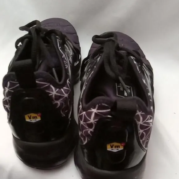 Nike Men's Size 8 Air Vapormax Plus Black/Purple Sneakers. Activewear,Athleisure