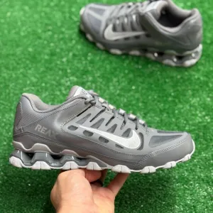 Nike Reax 8 TR Grey Mens Running Shoes 621716-010 VNDS Sz 7