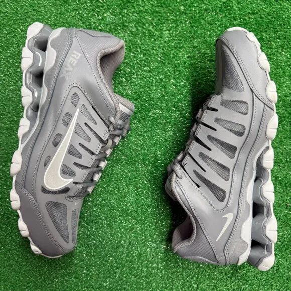 Nike Reax 8 TR Grey Mens Running Shoes 621716-010 VNDS Sz 7